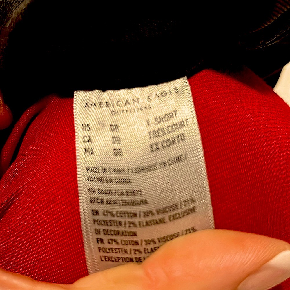 AE Size 0S Black Distressed Denimn - Picture 6 of 7